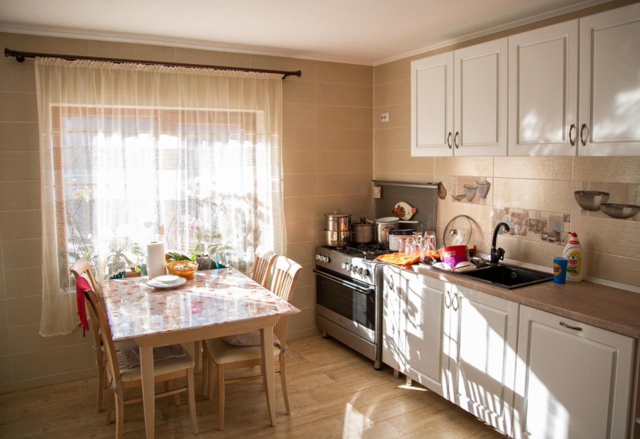 מלון Casa Bujor De Munte Dragoslavele מראה חיצוני תמונה