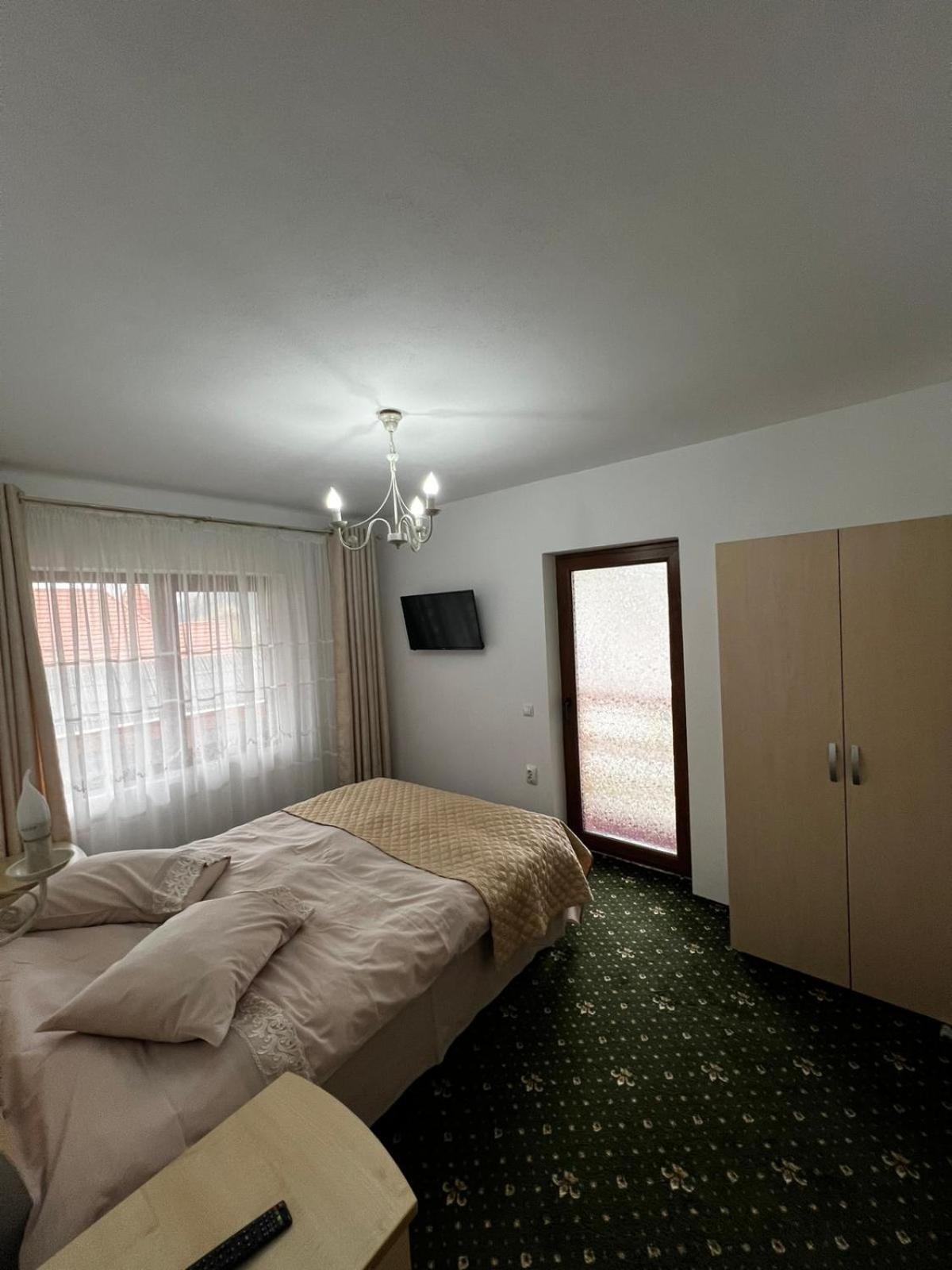 מלון Casa Bujor De Munte Dragoslavele מראה חיצוני תמונה